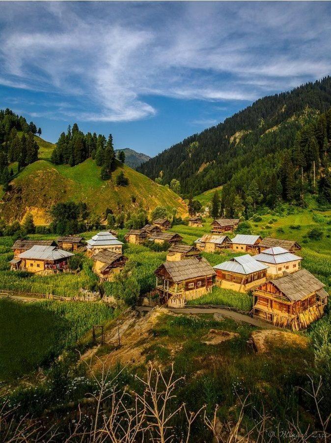 Riverbank Hotel Taobut Neelum Valley Azad Kashmir Taobat Exterior foto